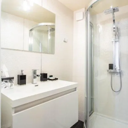 Apartment Stunning - 2br-6p - Grand Boulevard *